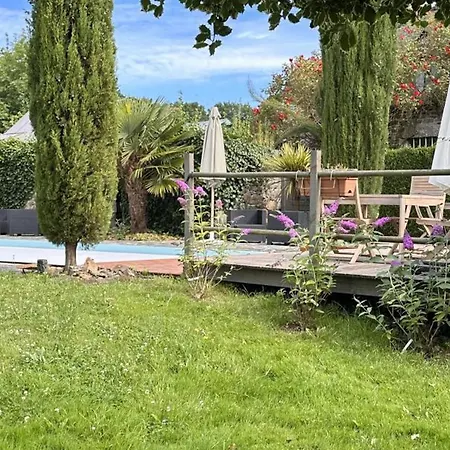 Charmante Maisonnette Avec Piscine Chauffée Et Jardin Partagé Près De Bagnoles De L'orne - Fr-1-497-199 * La Chapelle d'Audaine