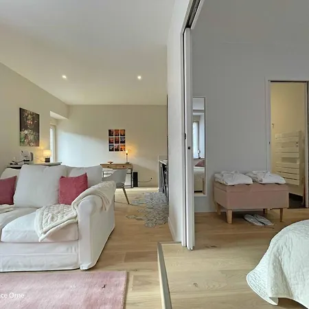 Charmante Maisonnette Avec Piscine Chauffée Et Jardin Partagé Près De Bagnoles De L'orne - Fr-1-497-199 Hébergement de vacances La Chapelle d'Audaine